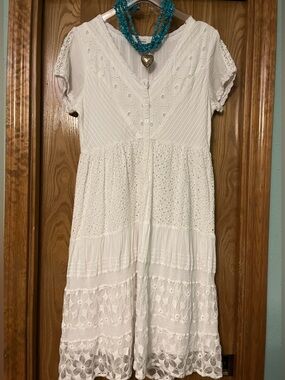 Sz 6 Sundance Lilly of the Valley White Midi Eyelet Boho Tiered Dress